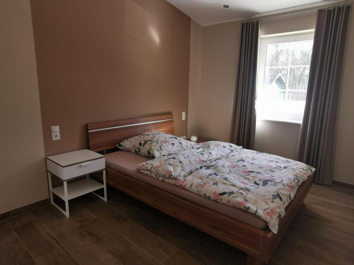 Ferienwohnung Gestuet Von Erden Хаслох Экстерьер фото